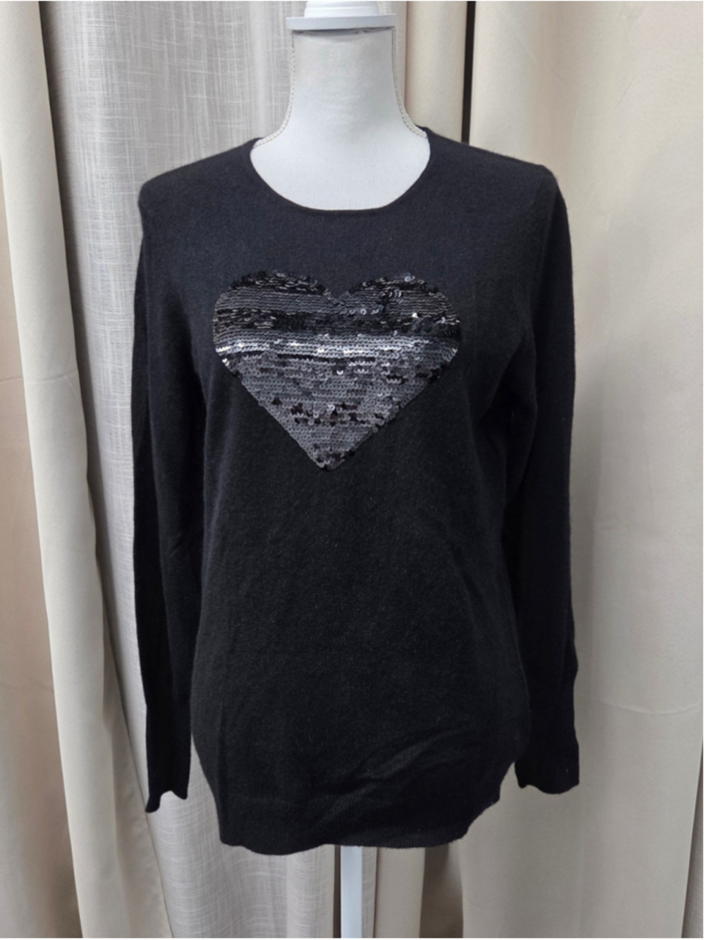 C by Bloomingdales Cashmere Sweater XL Black Sequin Hearth Crewneck Knit Pullove